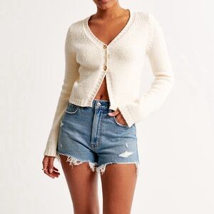 Abercrombie & Fitch ultra high rise mom short